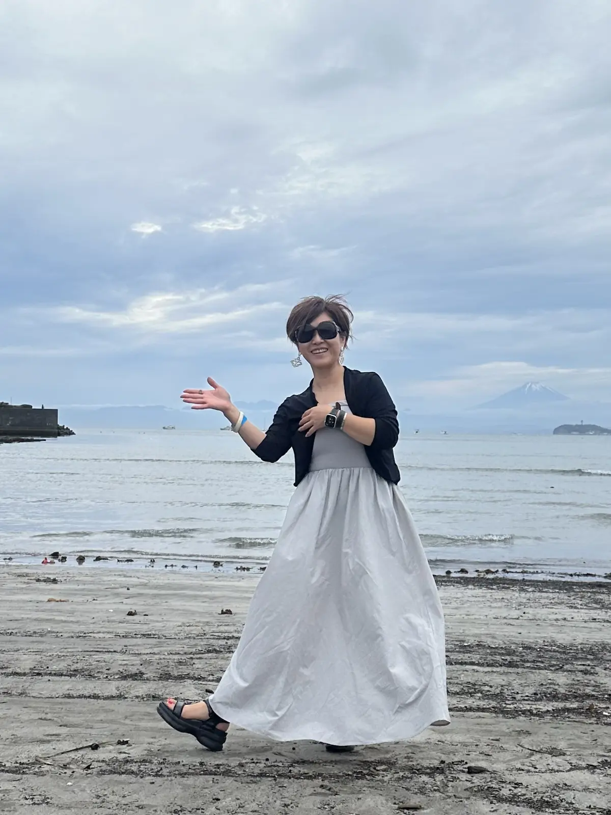 おNewのベアトップワンピでお出かけの画像_1