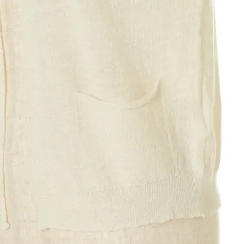 軽い着心地と暖かさ、女らしさも魅力！「Aの画像_3