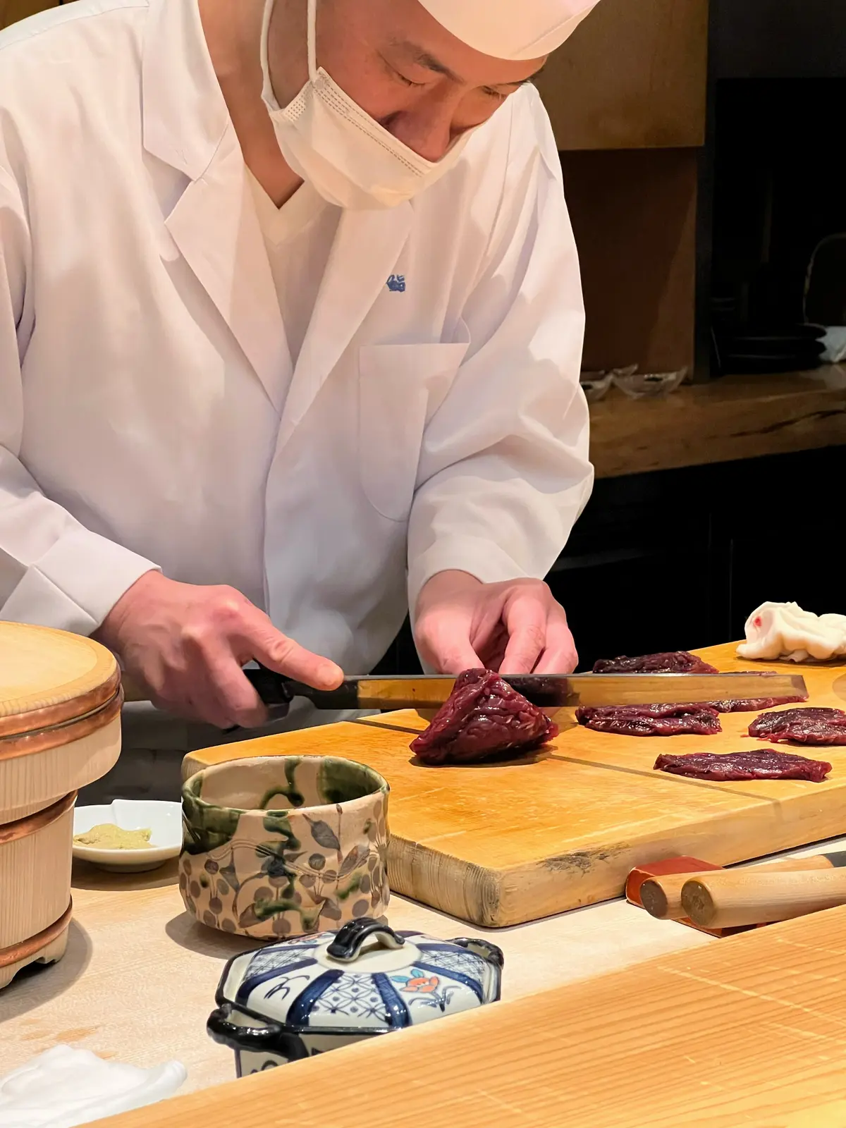 華やかブラウスで六本木 鮨名店への画像_2