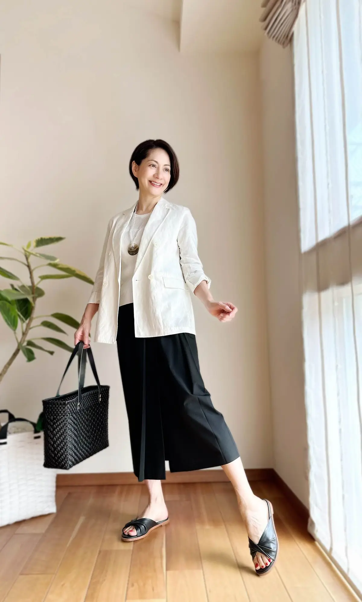 UNIQLOのリネンジャケットで初夏コーの画像_2