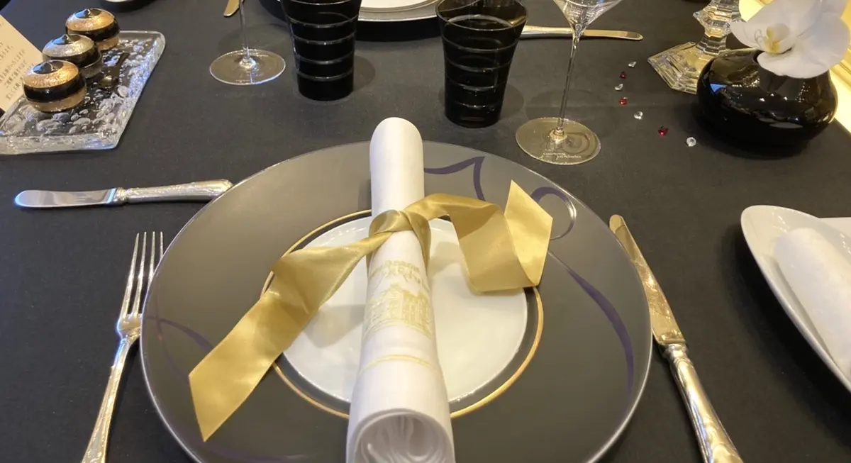 ロブション　フレンチ　ランチがスタート　