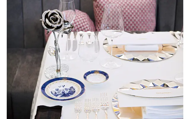 テーブルセットも優雅