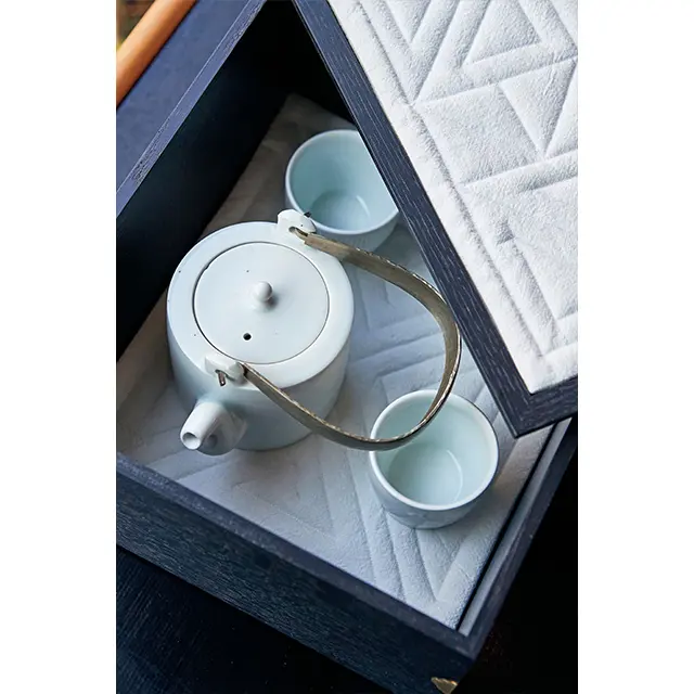 ヘイン 窯、キム・サンインの茶器。