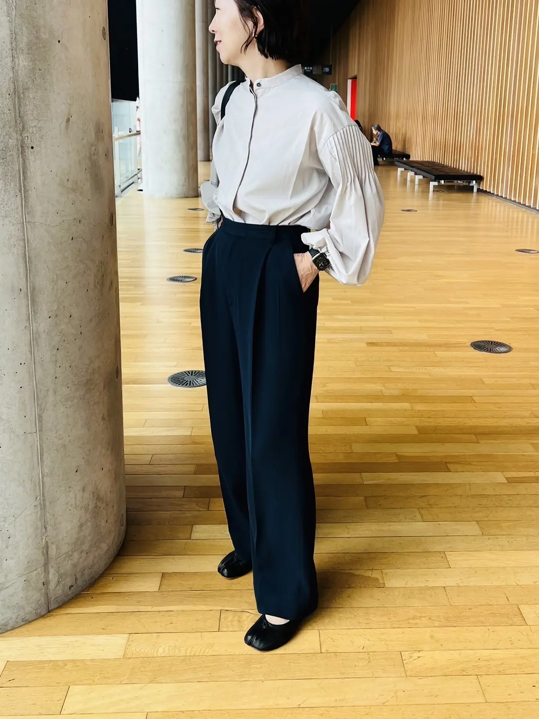  E by eclat 袖ピンタックボリュームブラウス ￥19,800