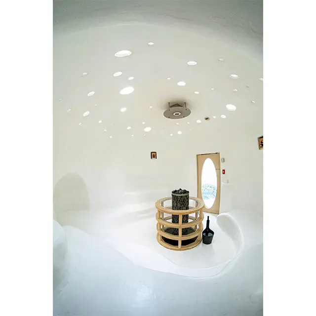 サウナシュラン3年連続でグランプ リを獲得したサウナ。ミストサウナ や喫茶室など、サウナ初心者でも楽 しめるおもてなしがたくさん。