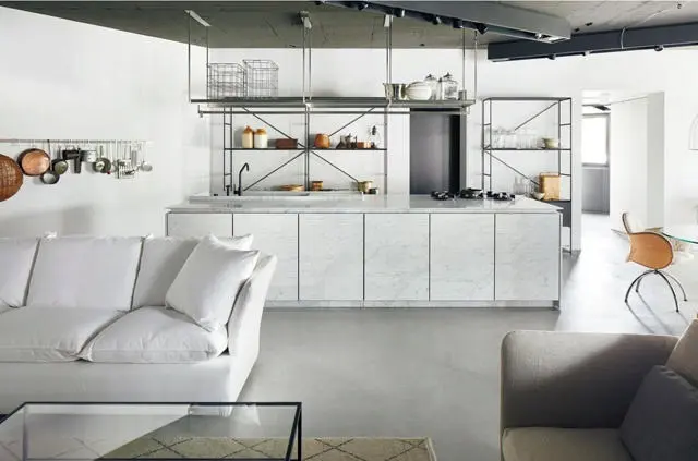 気分も上がる、憧れのキッチン　è interiors | BoffiDePadova_Tokyo（エ インテリアズ｜ボッフィデパドヴァ東京）