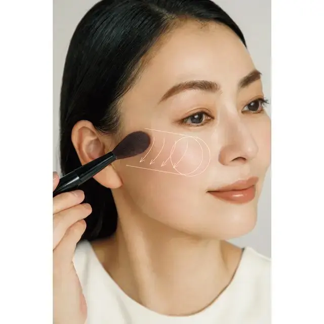 《Step.2》丸から始めて横長にのせる