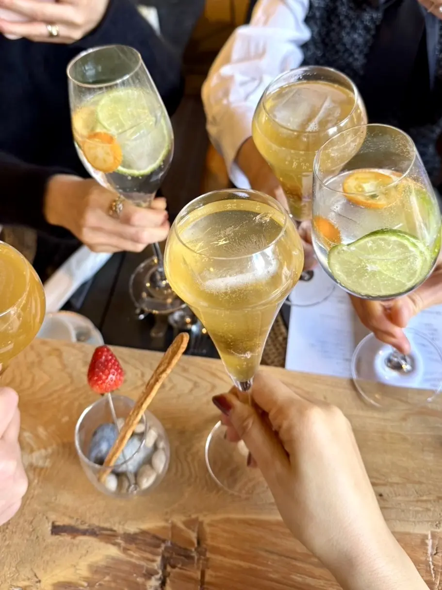 江ノ電で行く大人のアフターヌーンティーの画像_5