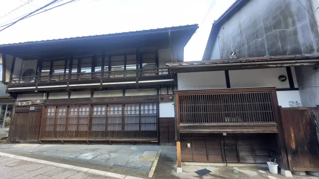 ホワイトコーデで、秋の塩尻市木曽平沢・奈の画像_1