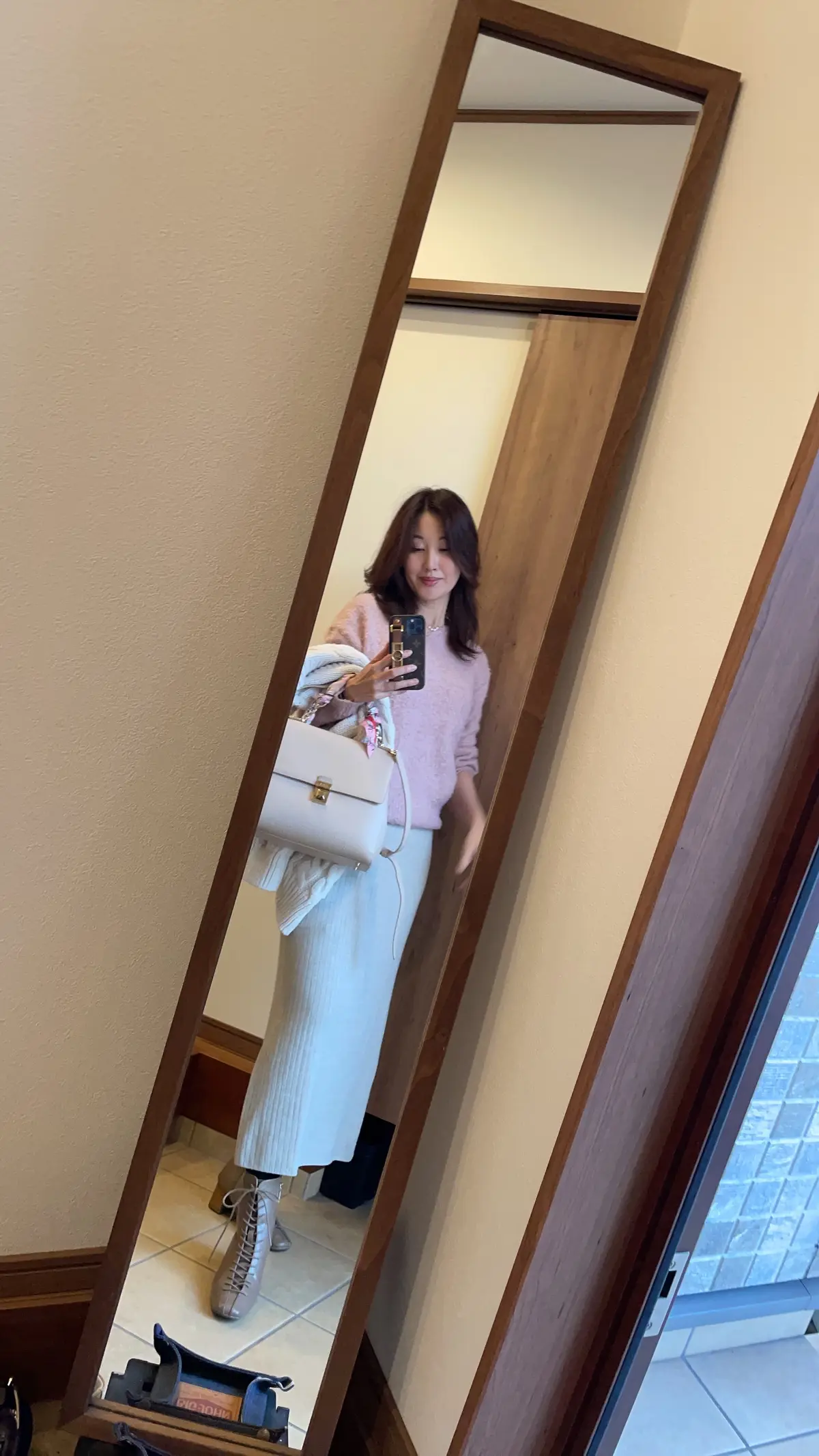 冬のアラフィフ リアル通勤コーデ　気づけの画像_4