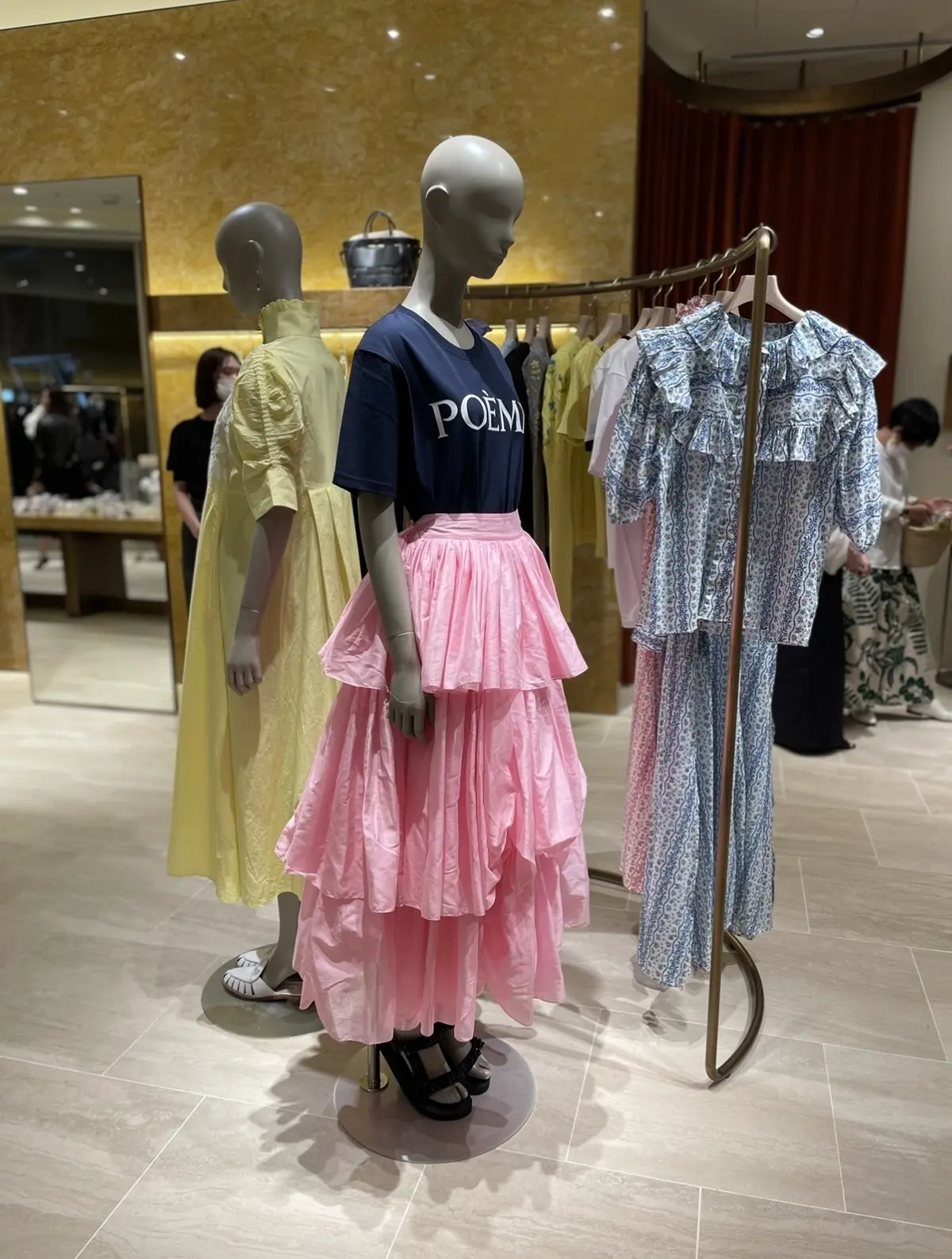 ビームス六本木ヒルズ　ディスプレイ