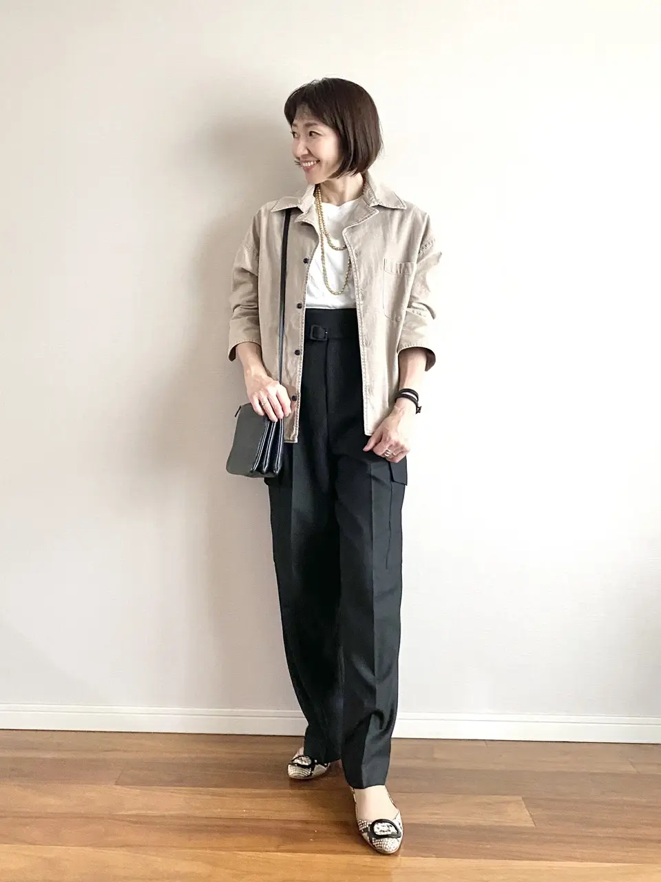 マディソンブルーシャツコーデ③