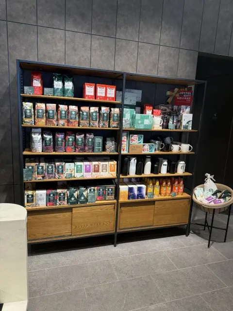 広島駅の新しいカフェ　穴場の画像_1