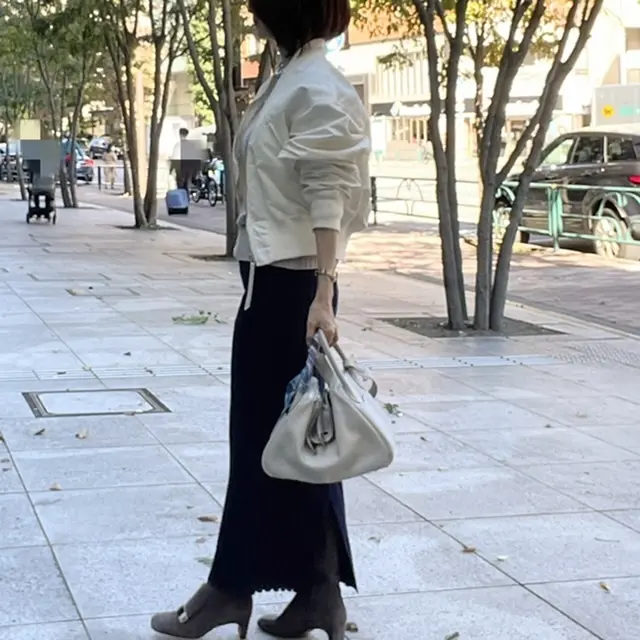 ロングスカートをカジュアルに♪の画像_2