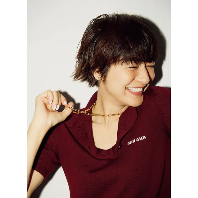 MIU MIUのポロシャツ × Cartierの“サントス”