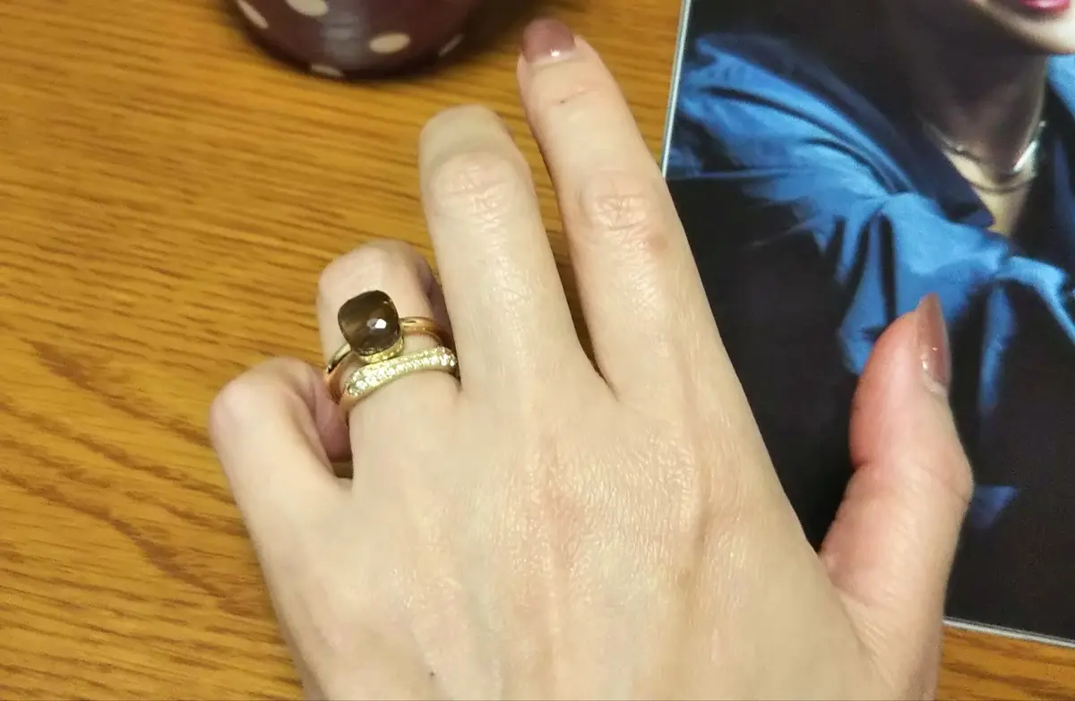 結婚指輪フレッド　ポメラート　ヌード　マドラクォーツ