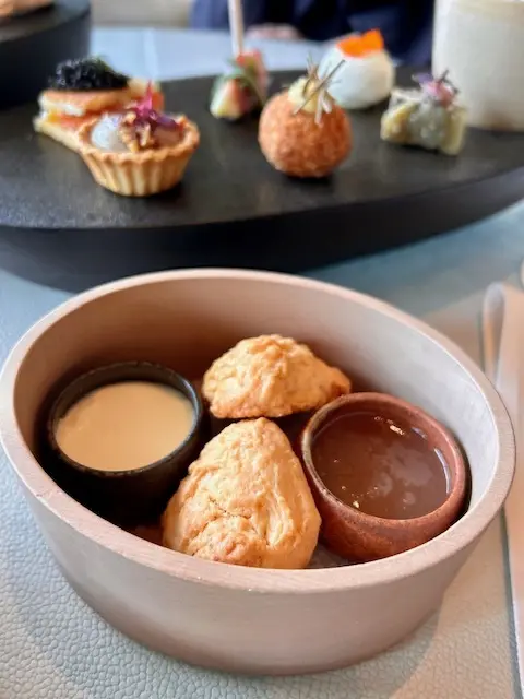 パレスホテル東京のアフタヌーンティー♪の画像_6