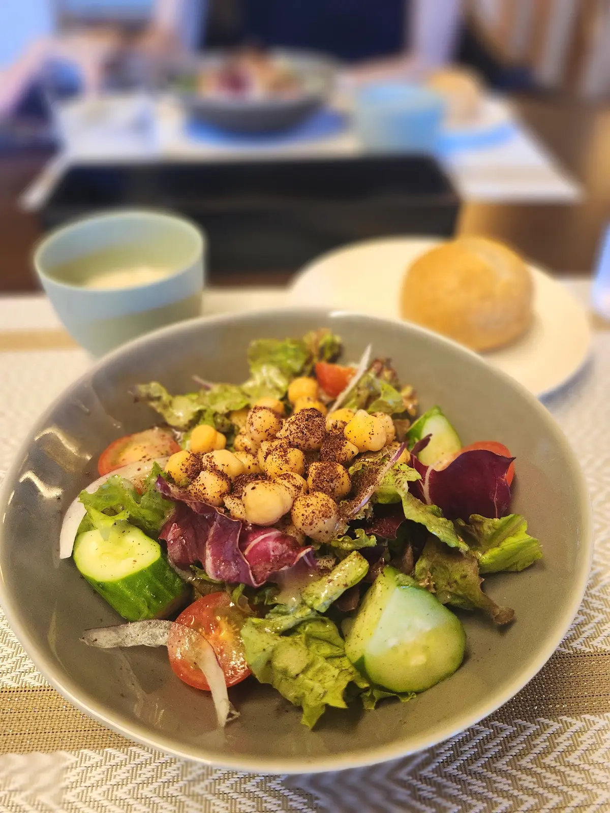 40代ファッション、黒ワンピース、秋コーデ、スタイルデリ、STYLE DELI、青山ランチ、地中海料理、ママ友ランチ、STELLAR WORKS