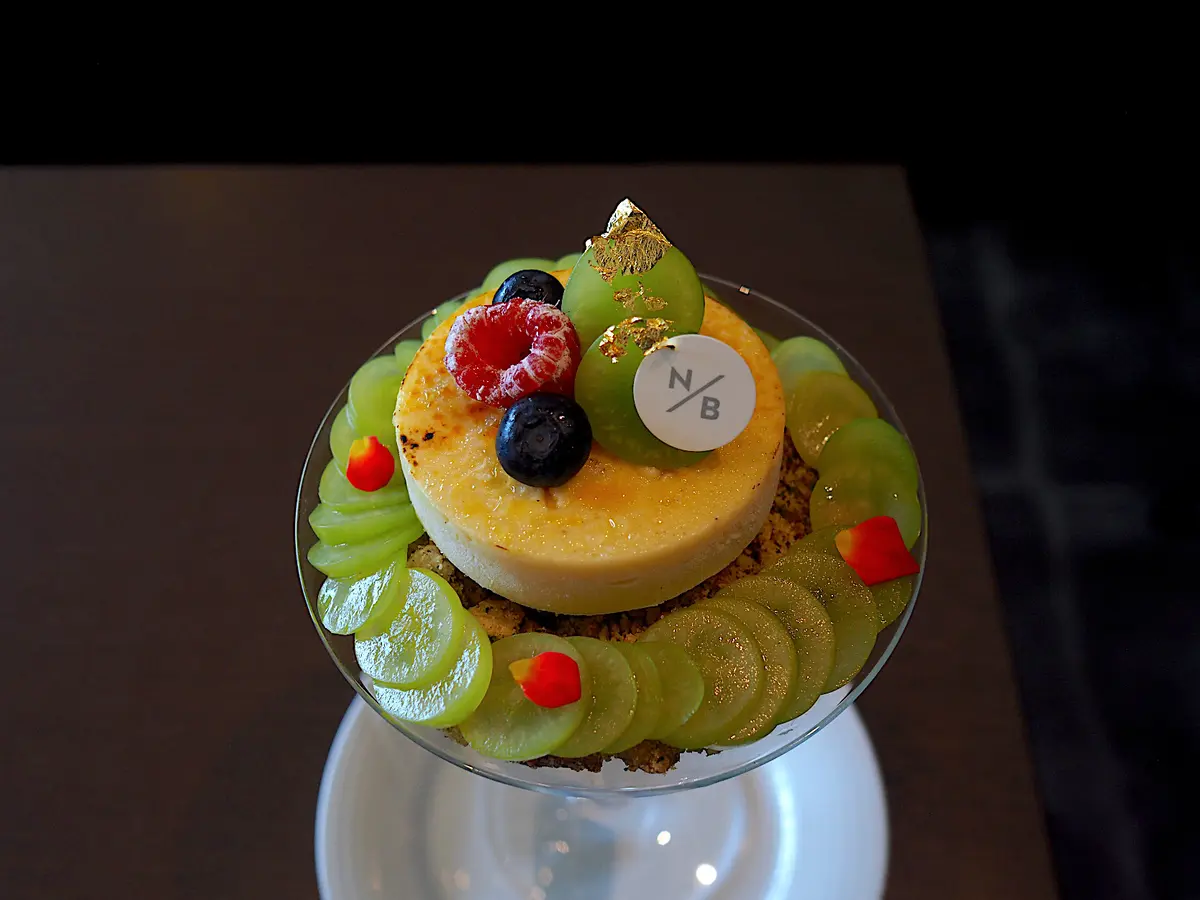 大人に似合うZARAのプリントTで秋パフの画像_6