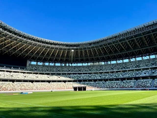 国立競技場フィールド