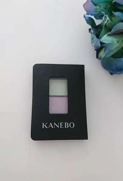 カネボウ　アイカラーデュオ