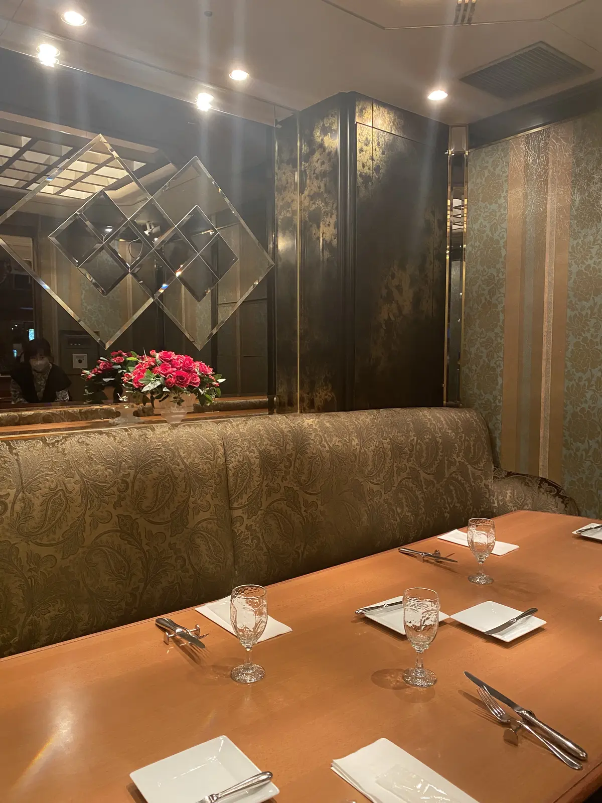 個室をとっていただきました