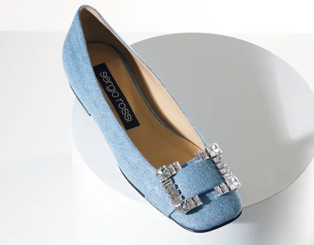 春一番に欲しい！「フラットパンプス＆マニッシュ靴」があればグッとあかぬける