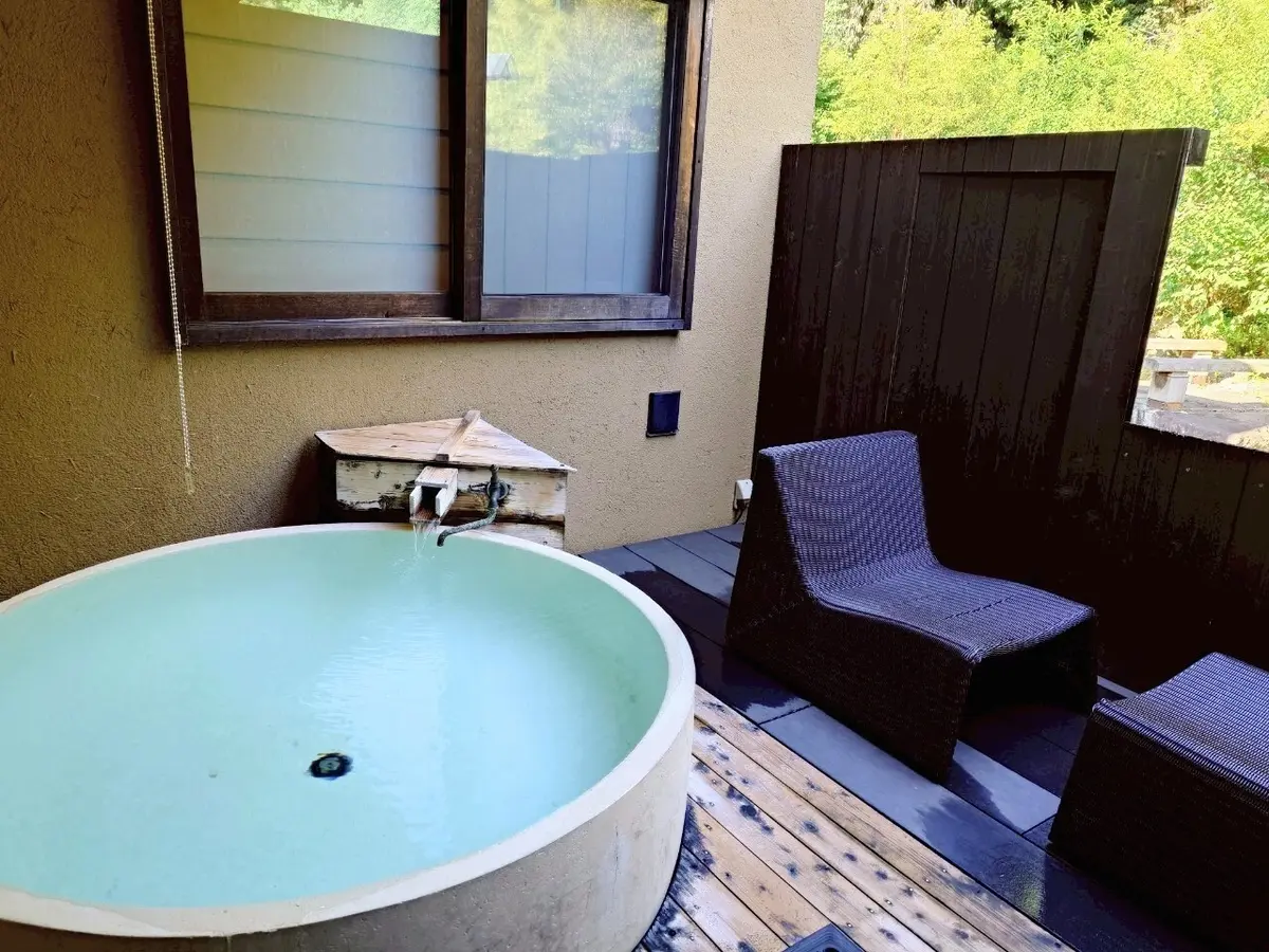 笛吹川温泉　坐忘