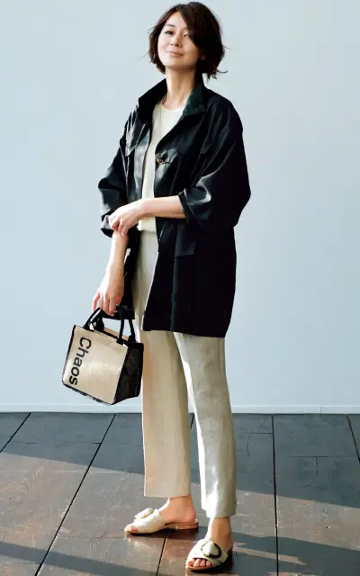 カオスのブルゾンコーデの富岡佳子