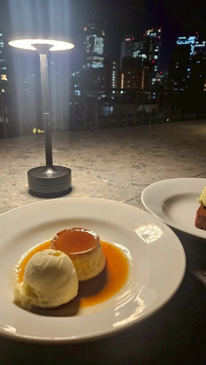 ラーメンは熱々、コーヒーは冷え冷え、タクの画像_12