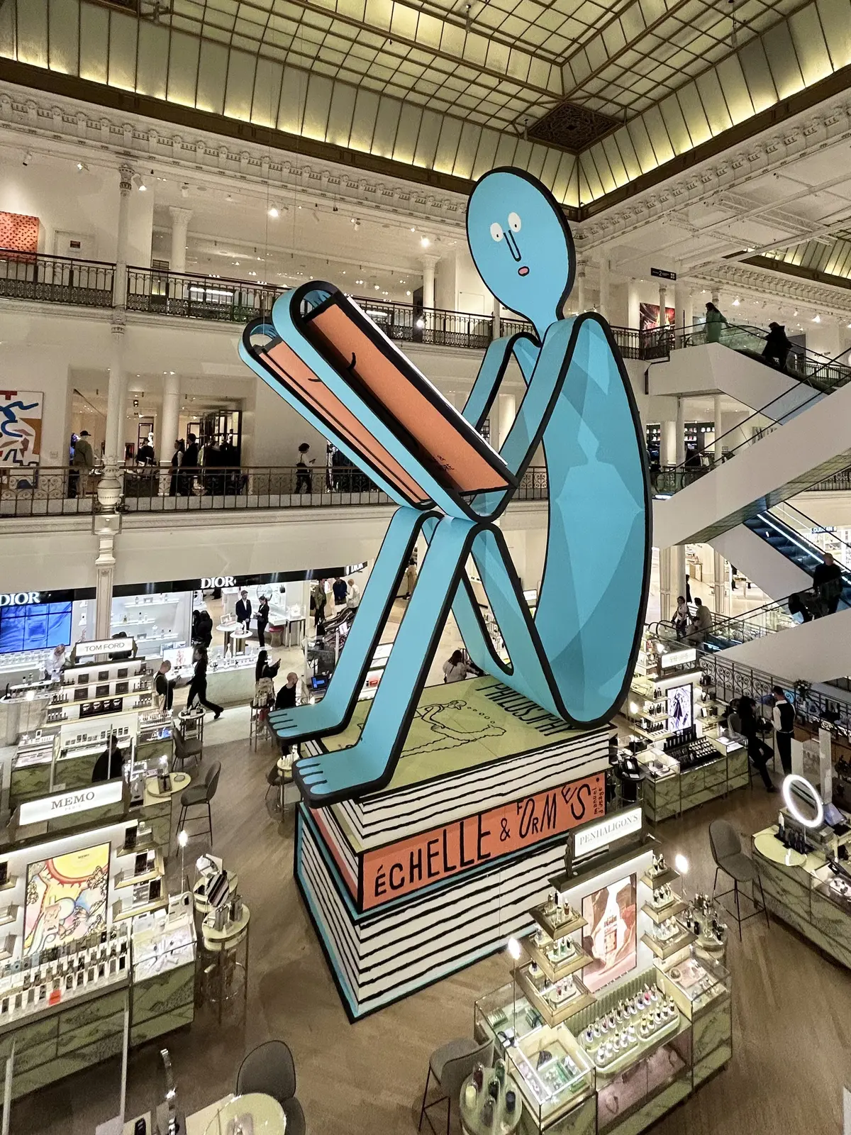 パリ　デパート　ボンマルシェ