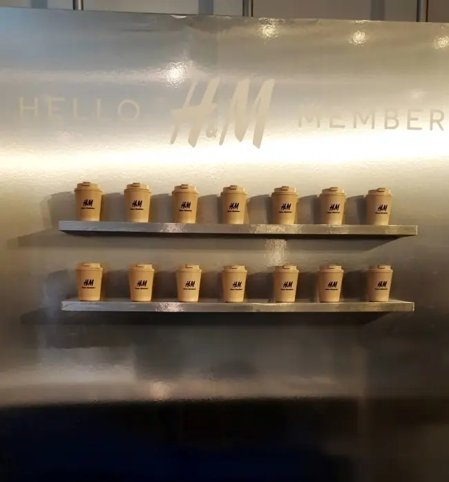 銀座にNEW  OPEN！　話題のH&Mの画像_2