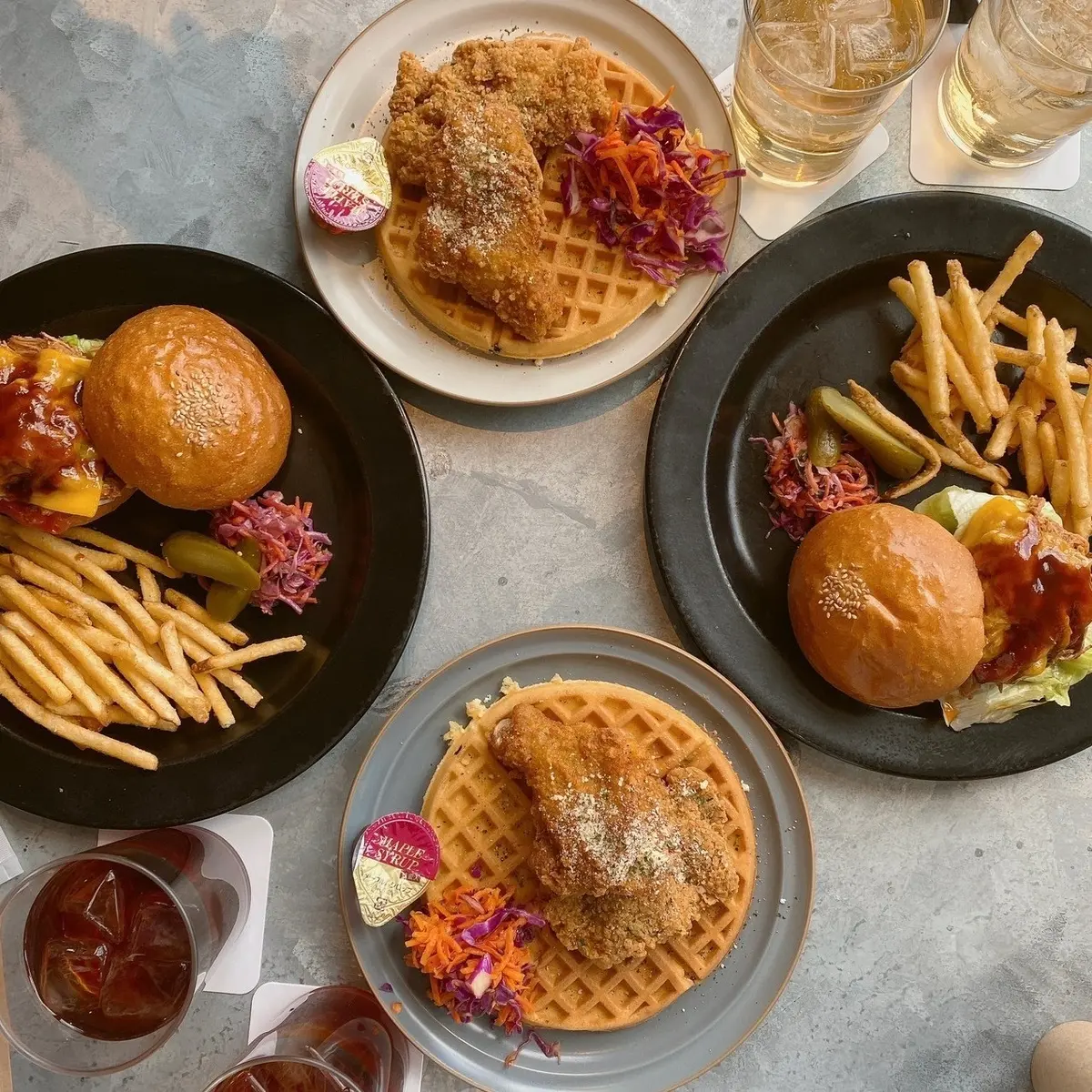 リバーサイドカフェで華組ランチの画像_3