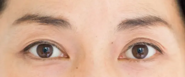 自前メイクの眉