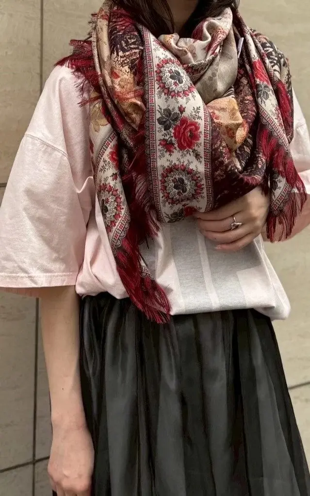 【50代スカーフ】身に着けるアート。ヨーの画像_3