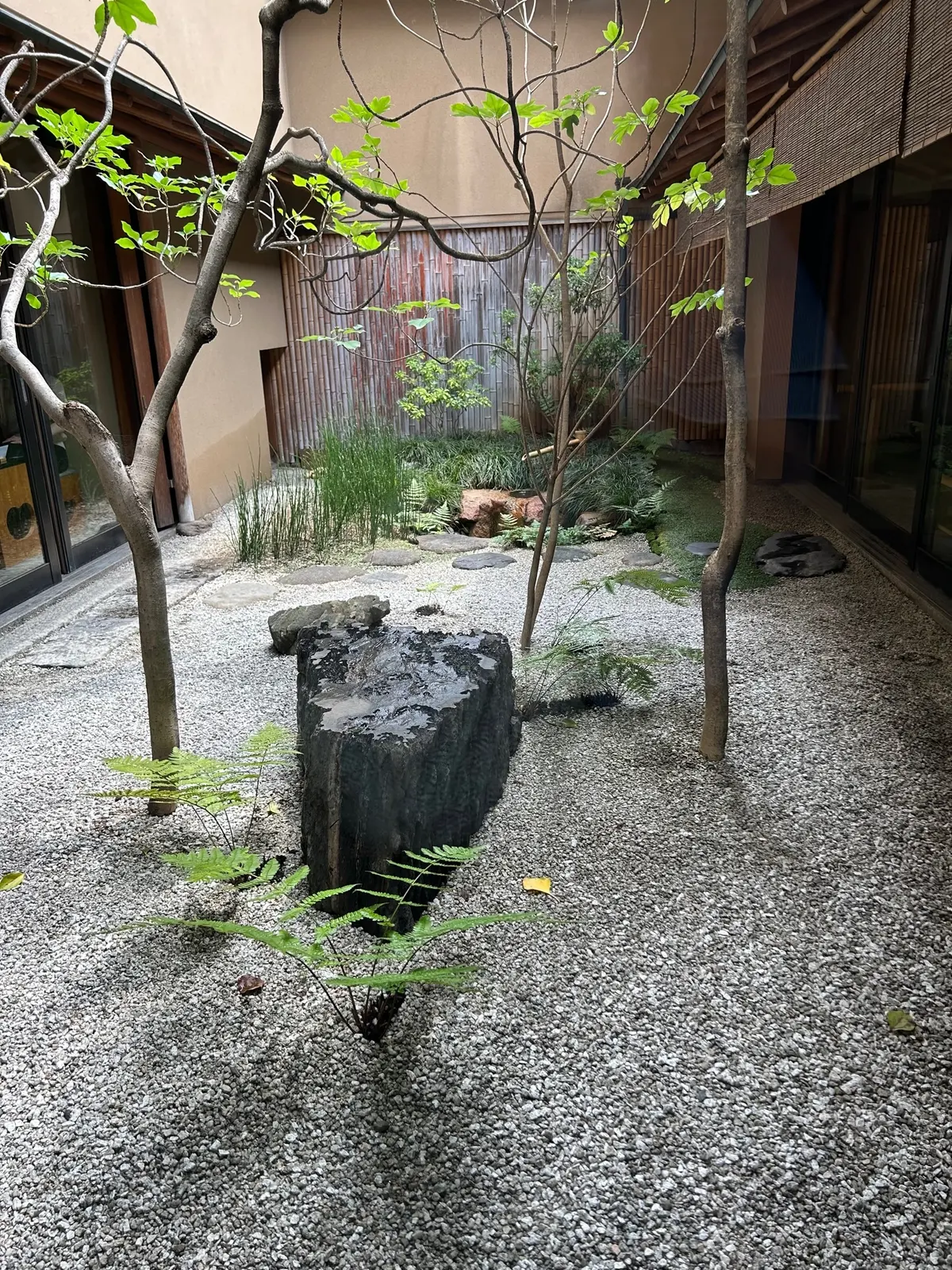 鶴屋吉信本店　お休み処