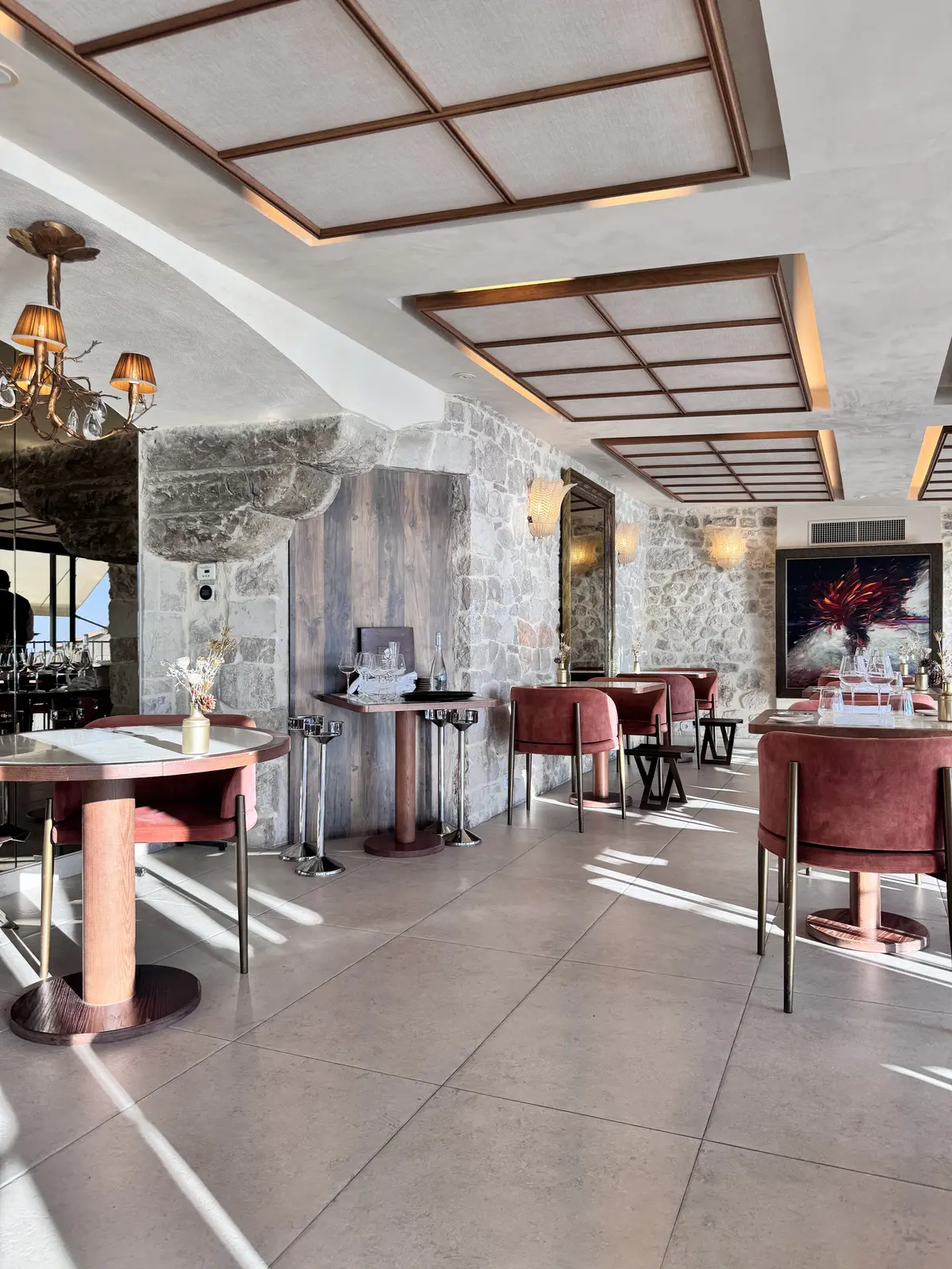 動きやすさと上品さを叶える旅先ランチコーの画像_14