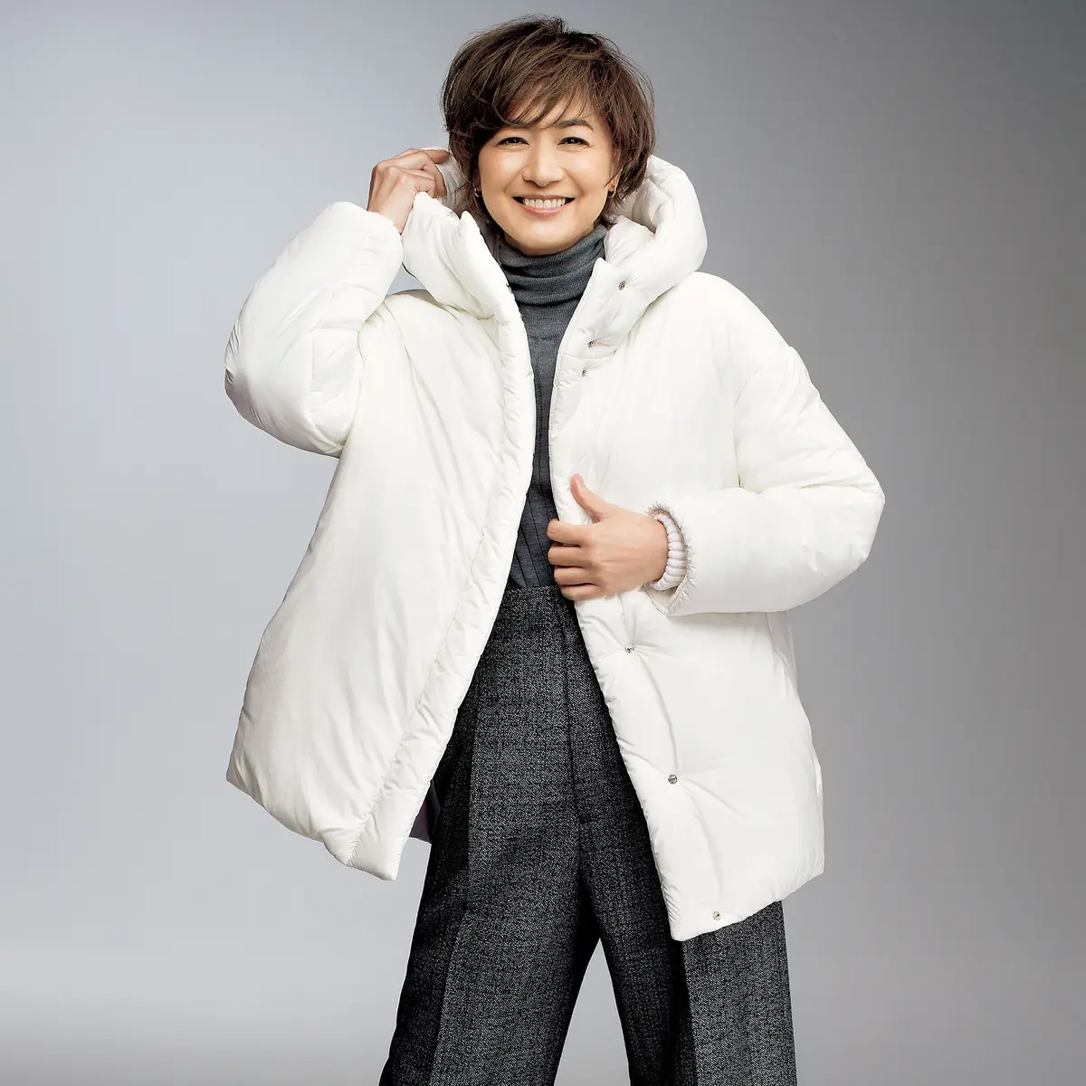 富岡佳子さんがまとう「HERNO」あったの画像_1