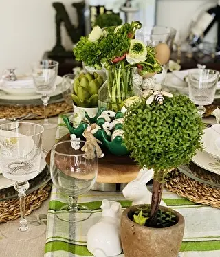 グリーンカラーがメインのラナンキュラス