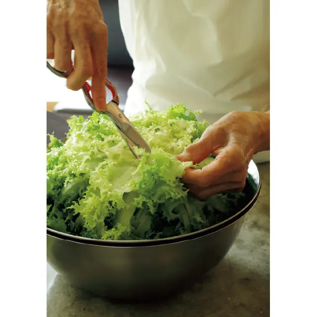 水を吸わせて養生した野菜