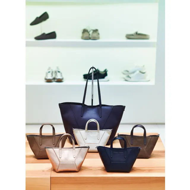 BRUNELLO  CUCINELLI Ginza  ブルネロ クチネリ銀座店-3