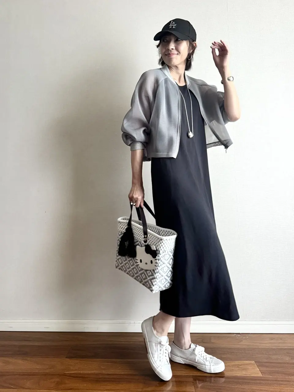 UNIQLOのポンチワンピースノースリーブ コーデ 01