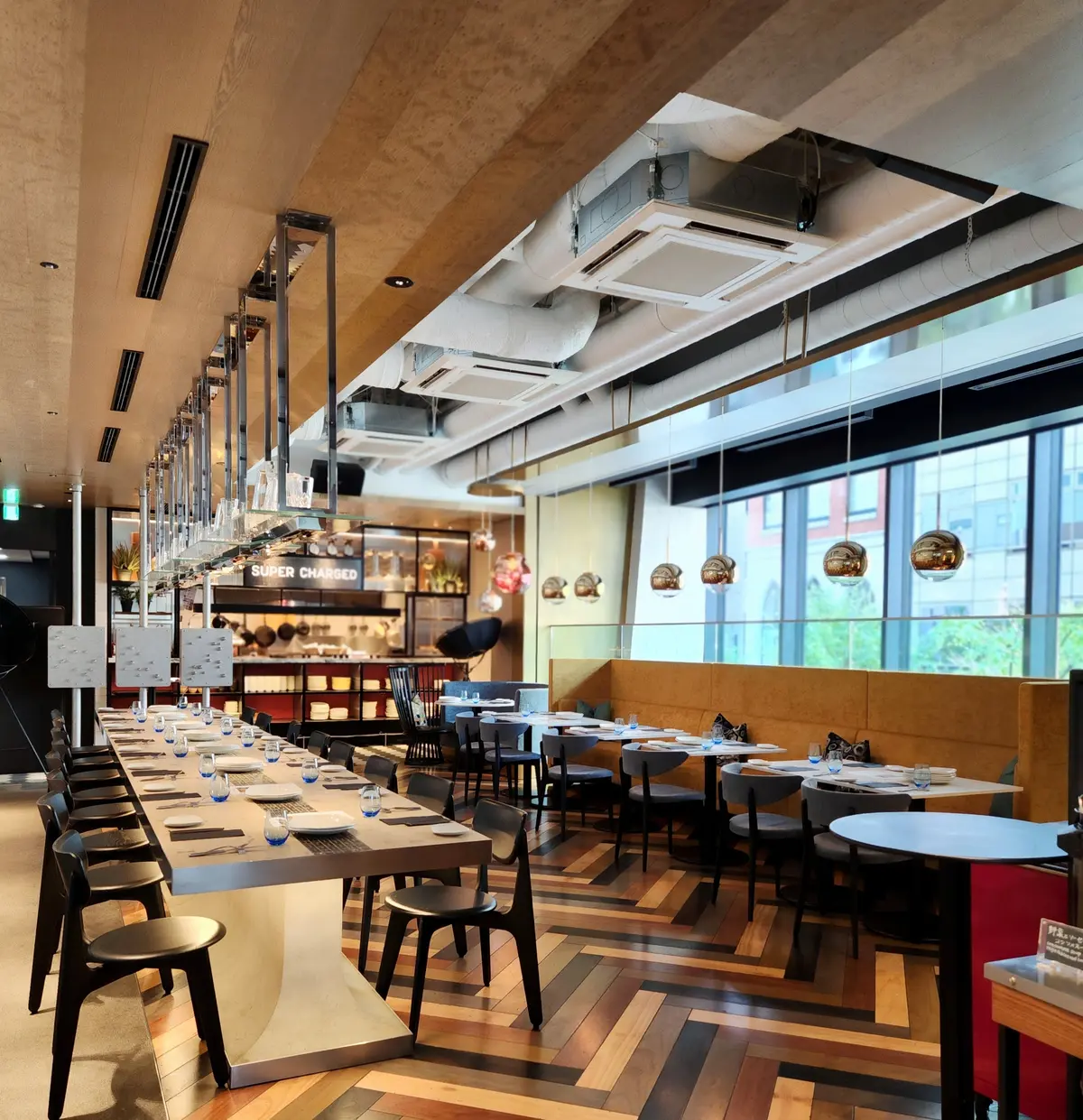 銀座でお洒落に30種類のサラダバーの画像_6