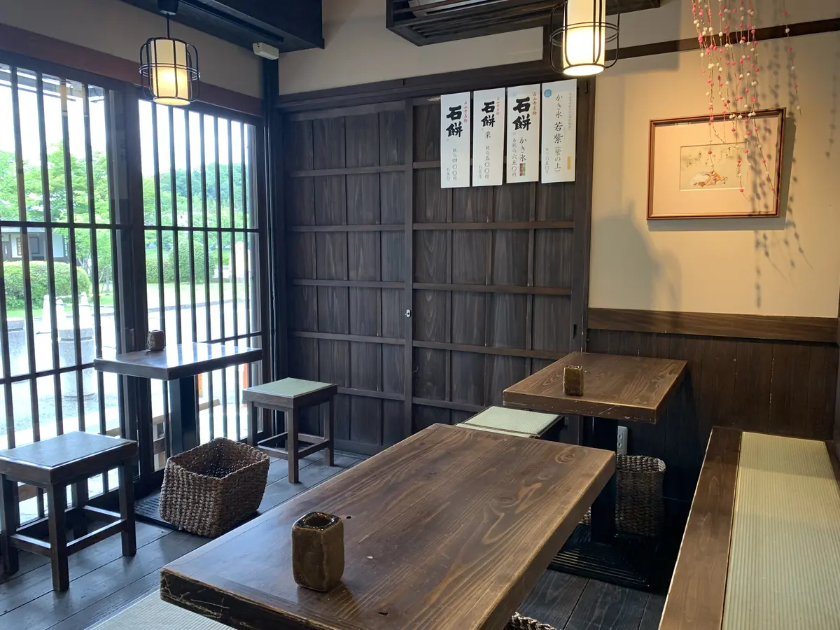 石山寺の参拝客に人気の叶匠寿庵