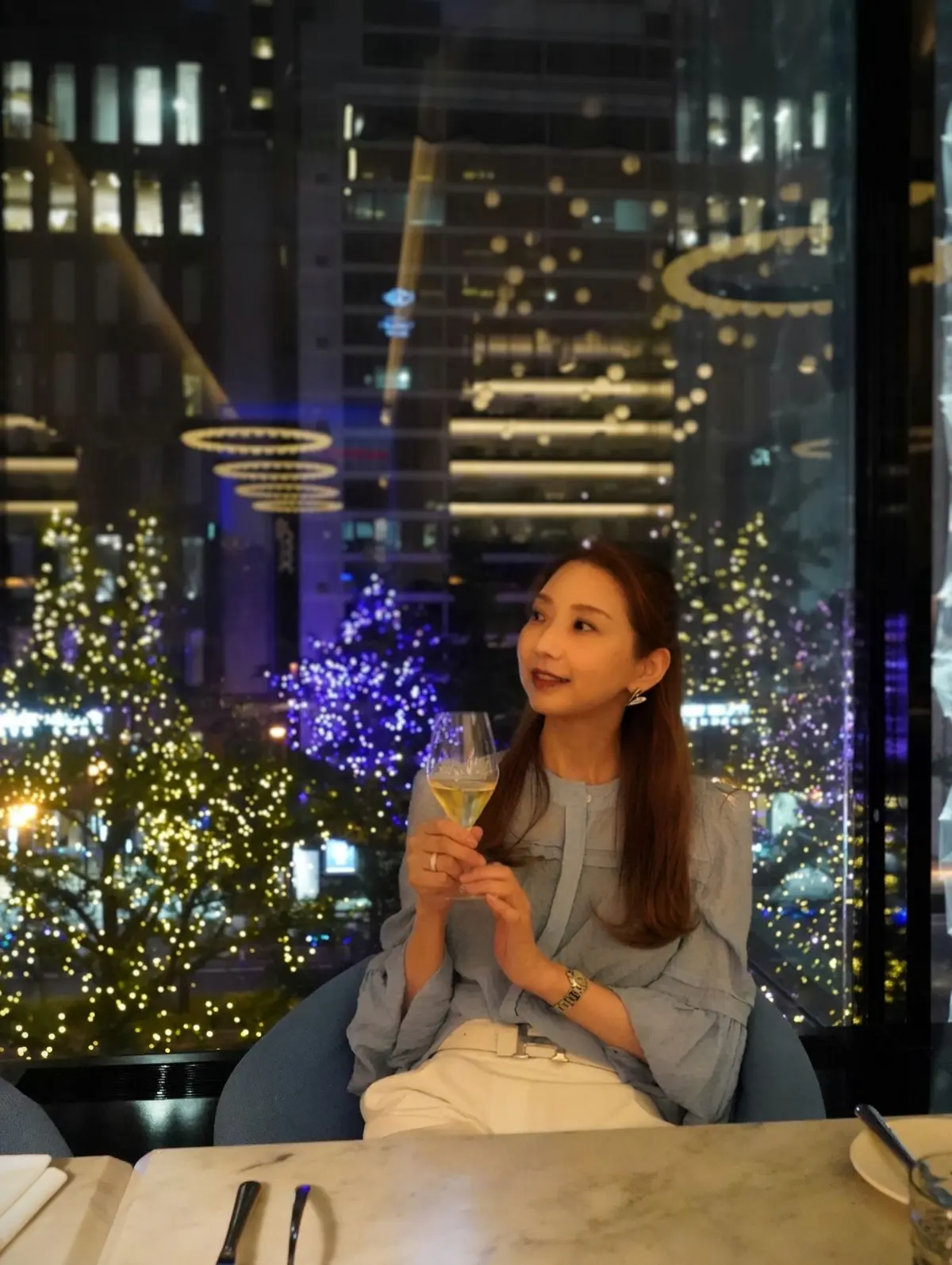 イルミネーションが煌びやかな御堂筋✨「Wの画像_10