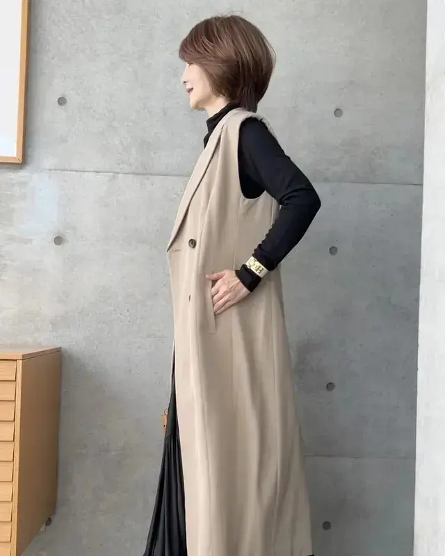 おしゃれな50代が着こなす「ユニクロ・GU」大人の秋コーデ