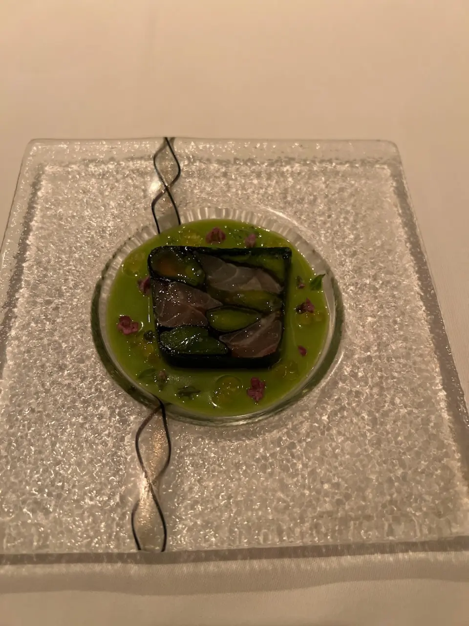 主役は一枚でサマになる前後2WAYブラウの画像_12