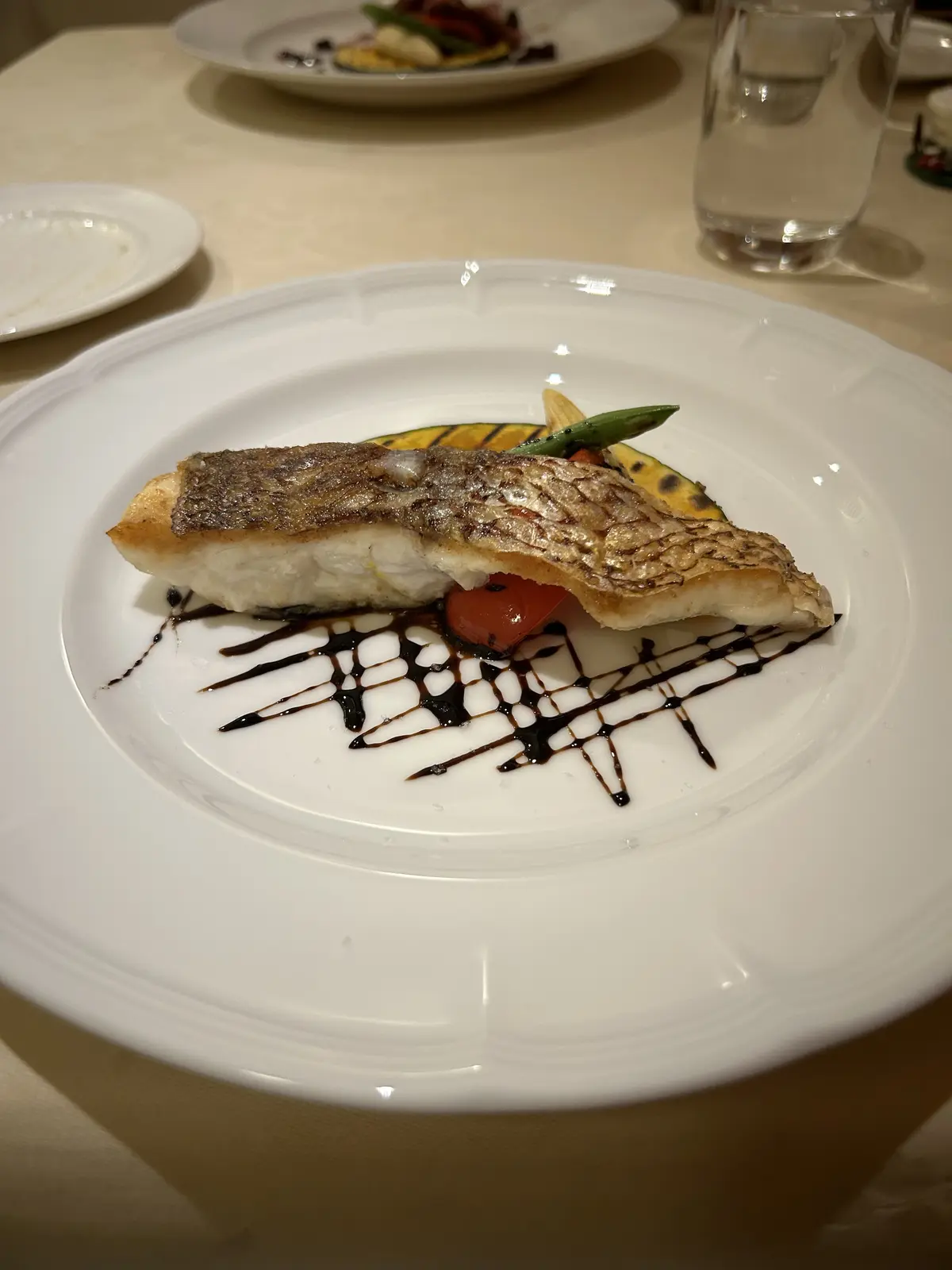 メインの真鯛のソテー