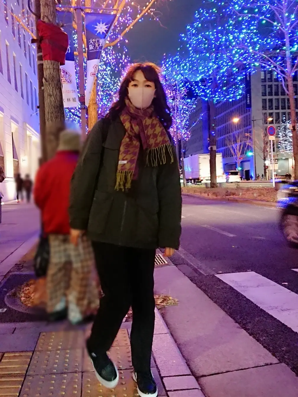 御堂筋イルミネーション   ユニクロアウター