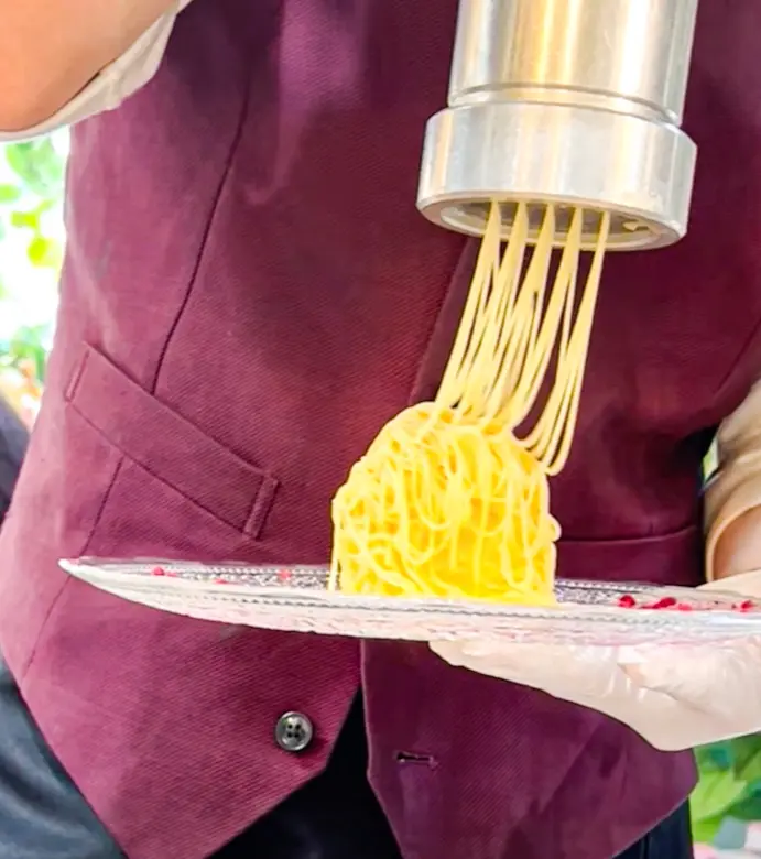 【東京デート】ローズ🌹香るアフタヌーンテの画像_6